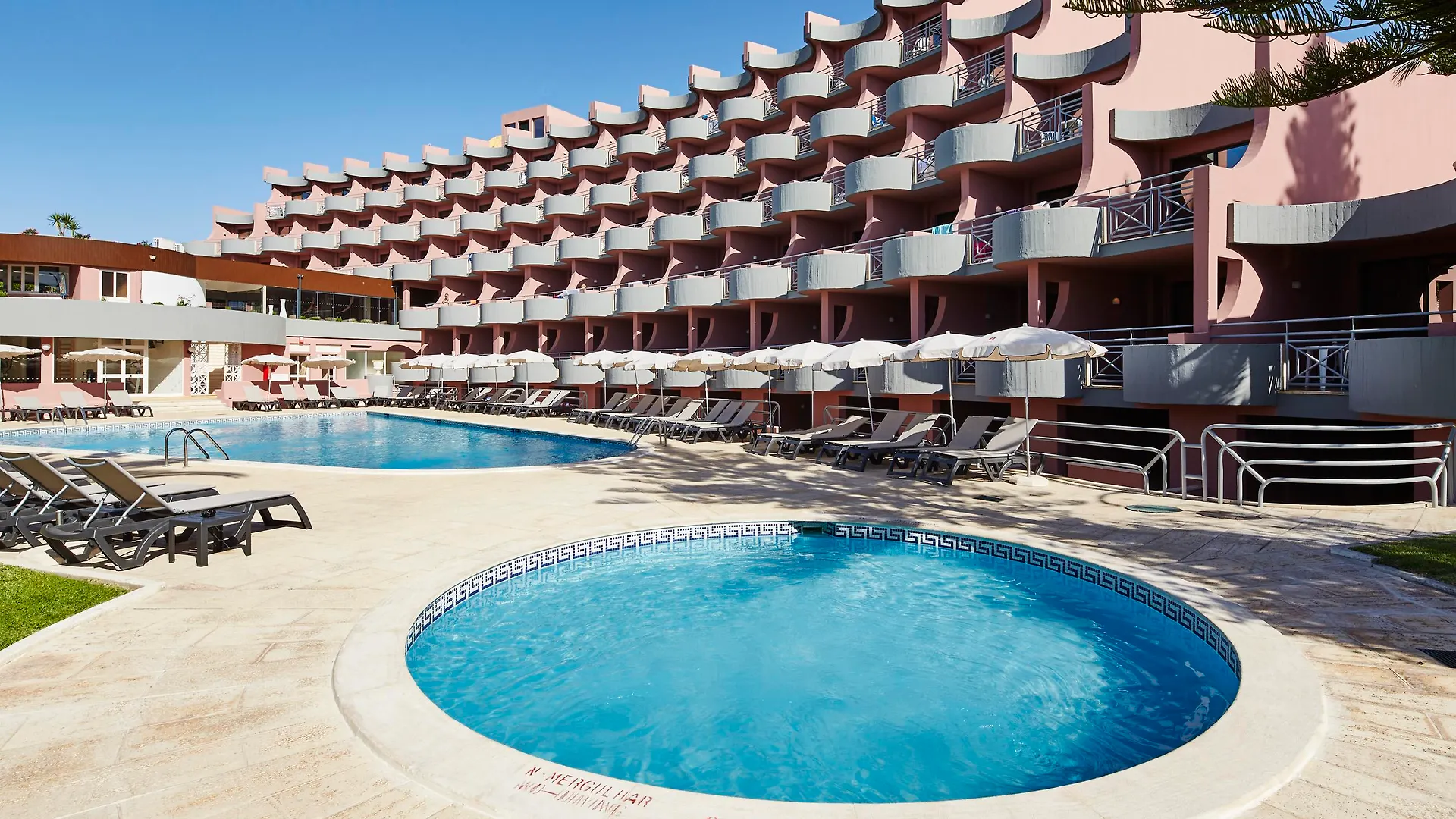Luna Clube Oceano Albufeira 3*,