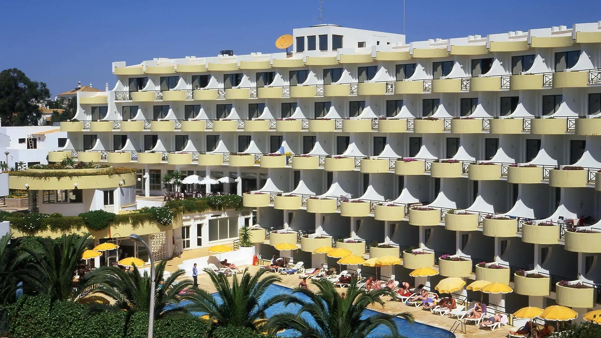 Aparthotel Luna Clube Oceano Albufeira